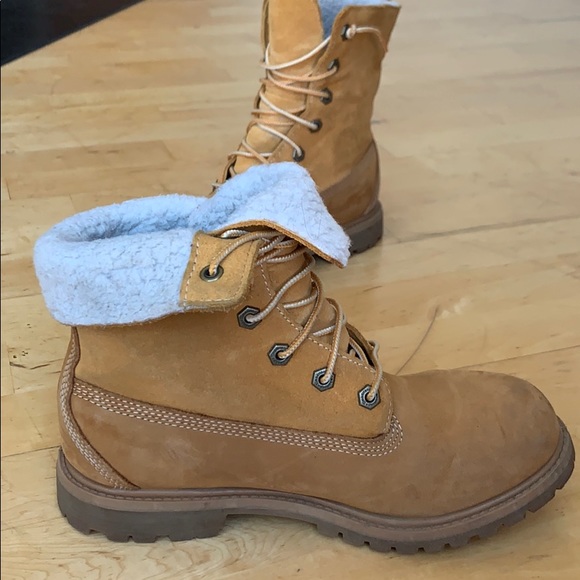 Timberlands - Picture 4 of 7